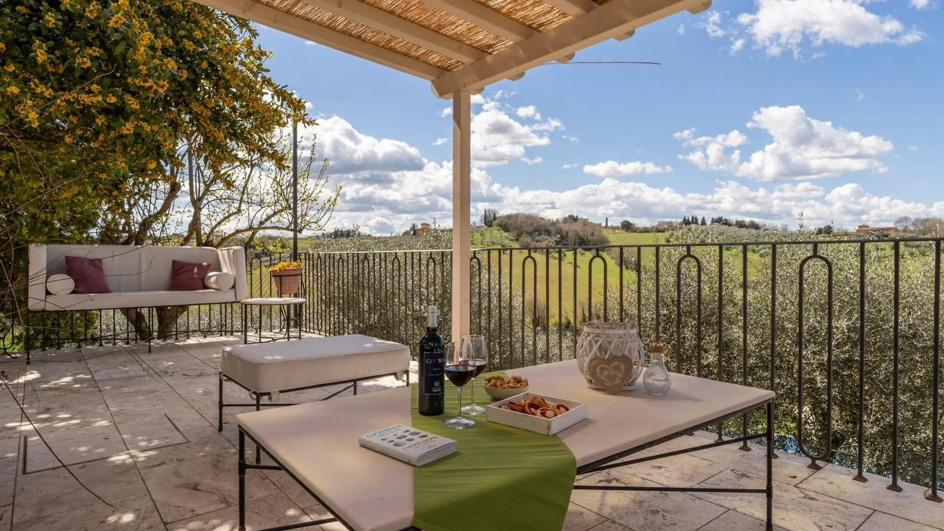 Podere Le Casette - Flo Apartments Tavarnelle Val di Pesa 0*,